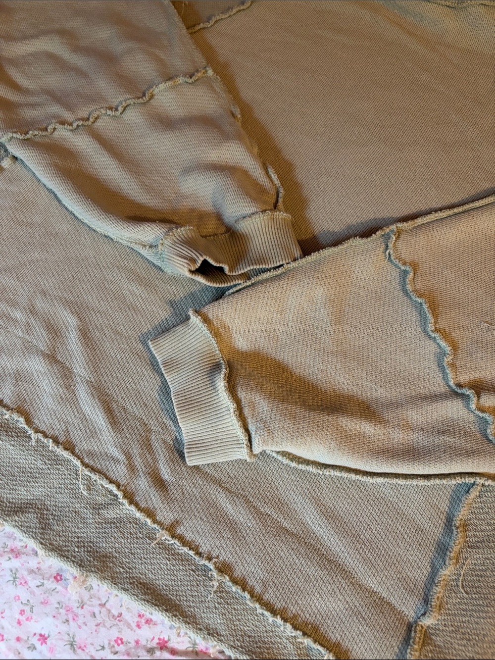 Oversized Top - Picture 2 of 4